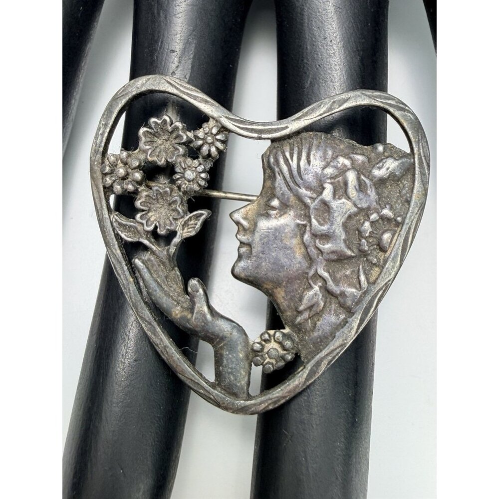 Art Nouveau Revival Heart Brooch Woman Floral Silver Tone Romantic Design